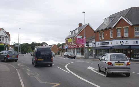 Penny’s Hill on Ringwood Road looking towards Longham. Where now there are phased traffic lights, lanes and filters, in the 1940s there was nought but an RAC man with a raised hand, or no traffic control at all.